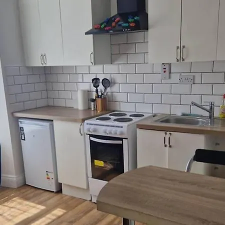 Beautiful 1-bed In Cork
