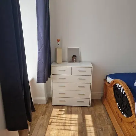 Апартаменты Beautiful 1-bed In