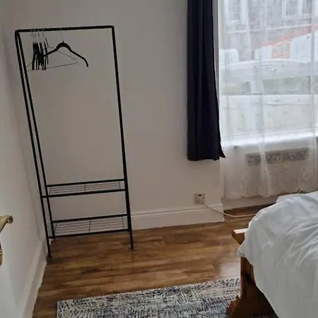 Beautiful 1-bed In Apartment