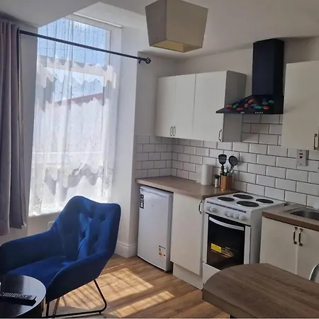 Beautiful 1-bed In Cork