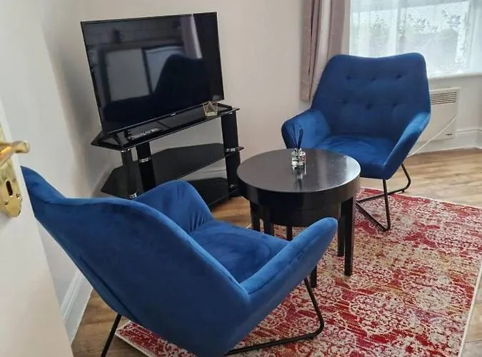 Beautiful 1-bed In Apartament Cork