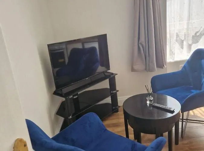 Beautiful 1-bed In Apartament Cork